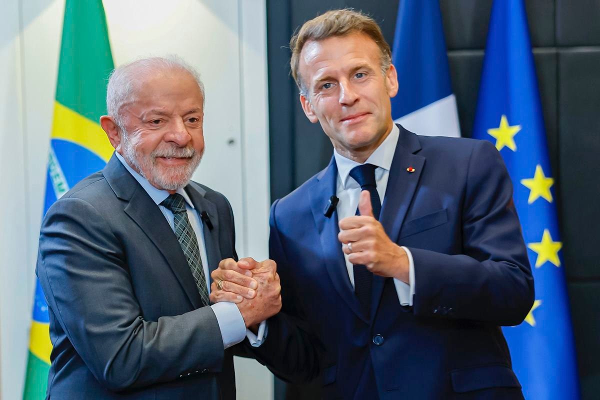 Presidente da França, Macron parabeniza Lula: "Parceria estratégica"