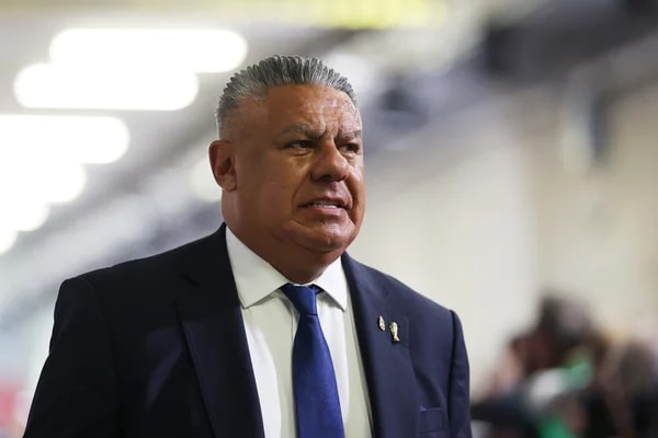 AFA quer Copa de 2030 com 64 seleções e fase inteira na Argentina