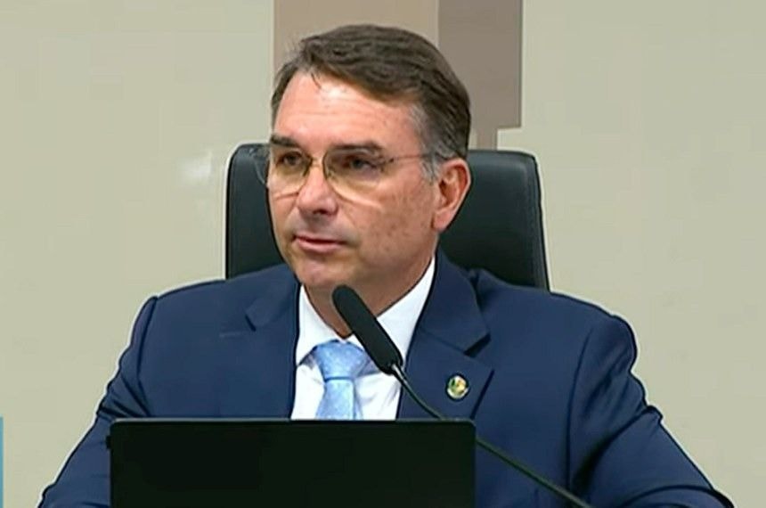 Quais os efeitos na pré-campanha de Flávio Bolsonaro após áudio a Vorcaro