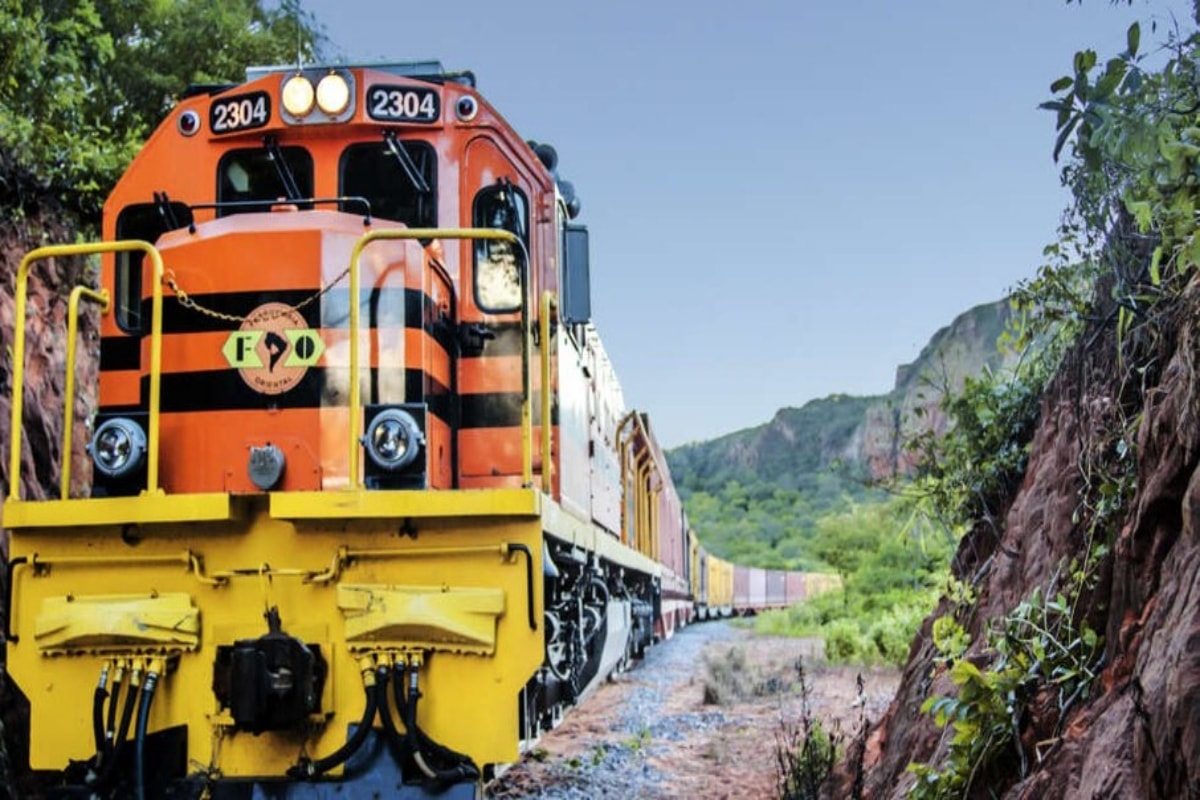 "Trem da Morte" volta a operar na Bolívia após seis anos parado