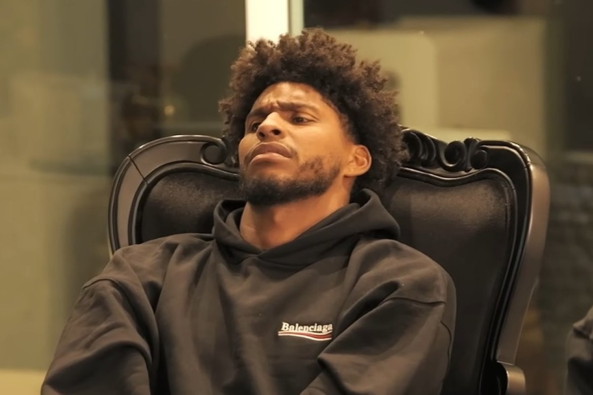 Hugo Souza publica reação ao não ser convocado para a Copa do Mundo. Veja vídeo