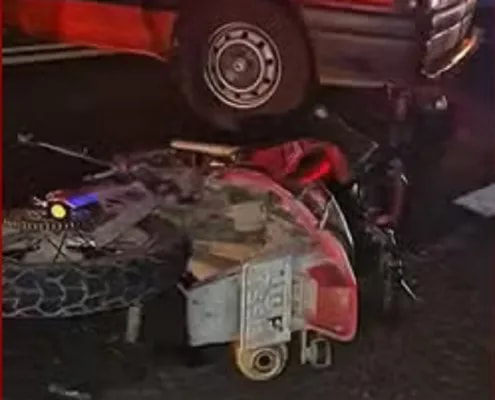 Acidente entre carro e motocicleta deixa uma pessoa ferida na Bahia
