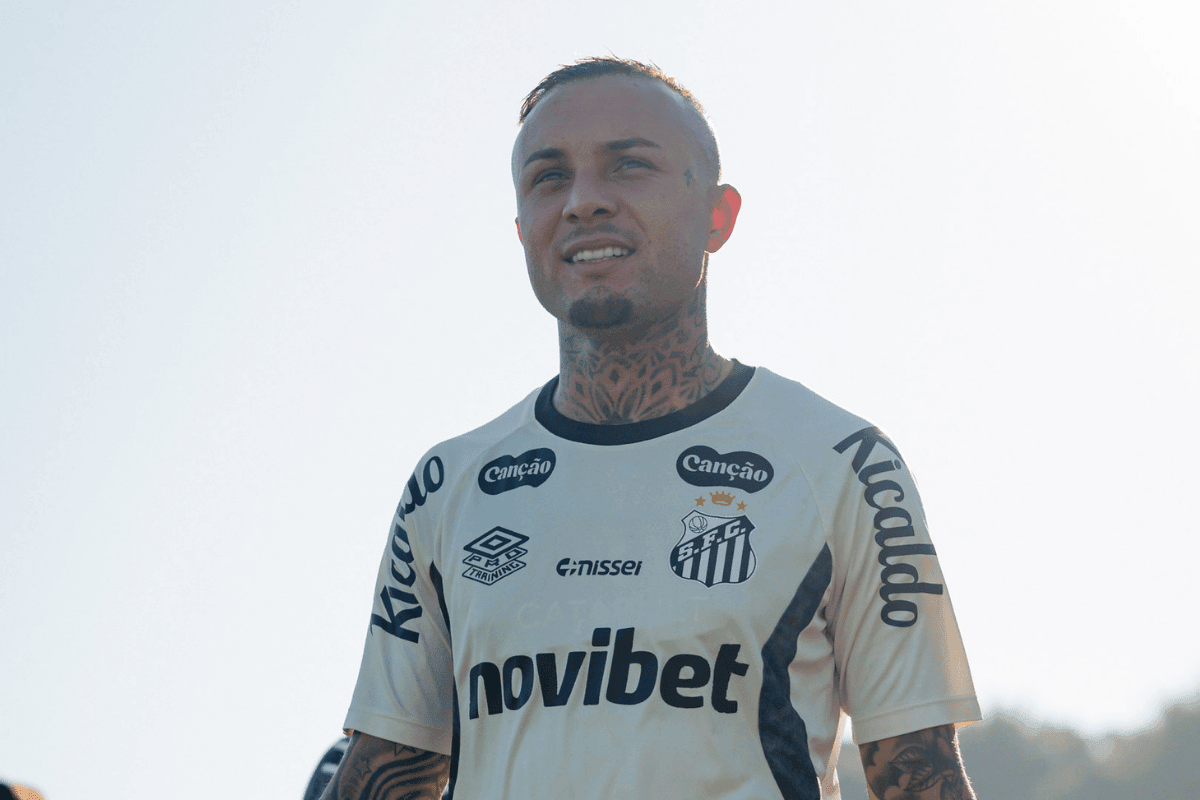 Everton Cebolinha desfalca o Santos no Brasileirão por cláusula contratual