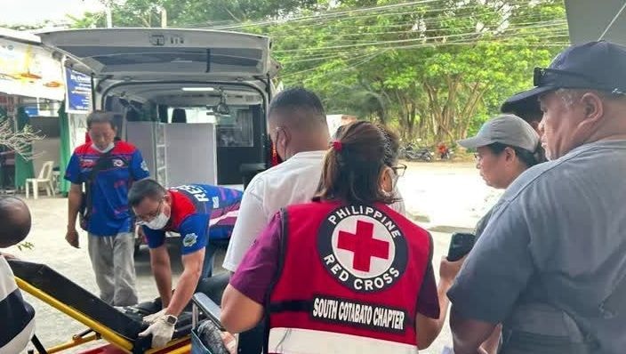 Professor e pai armado se uniram para deter atirador em escola dos EUA