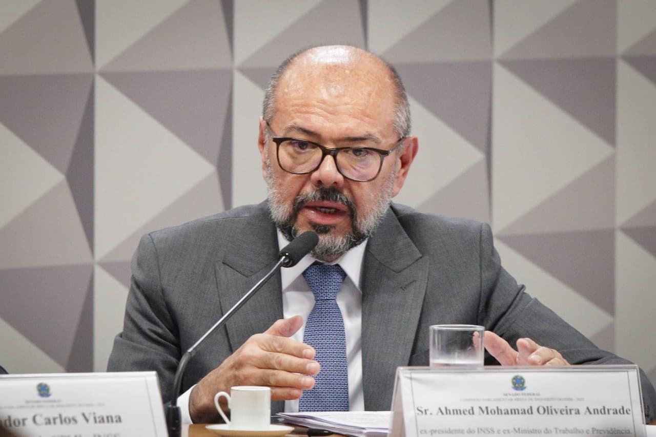 INSS: PF diz que ex-ministro de Bolsonaro recebeu R$ 550 mil em propina