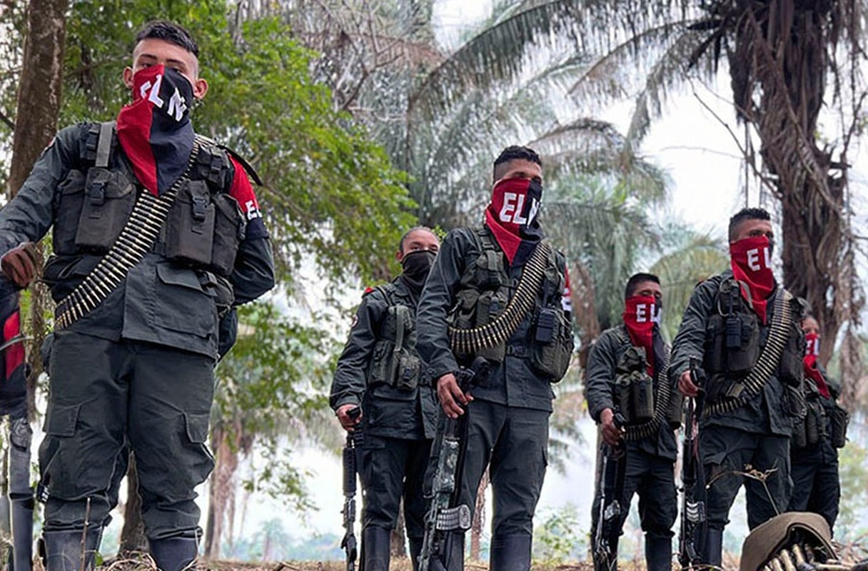 Exército resgata 39 pessoas sequestradas por guerrilha na Colômbia