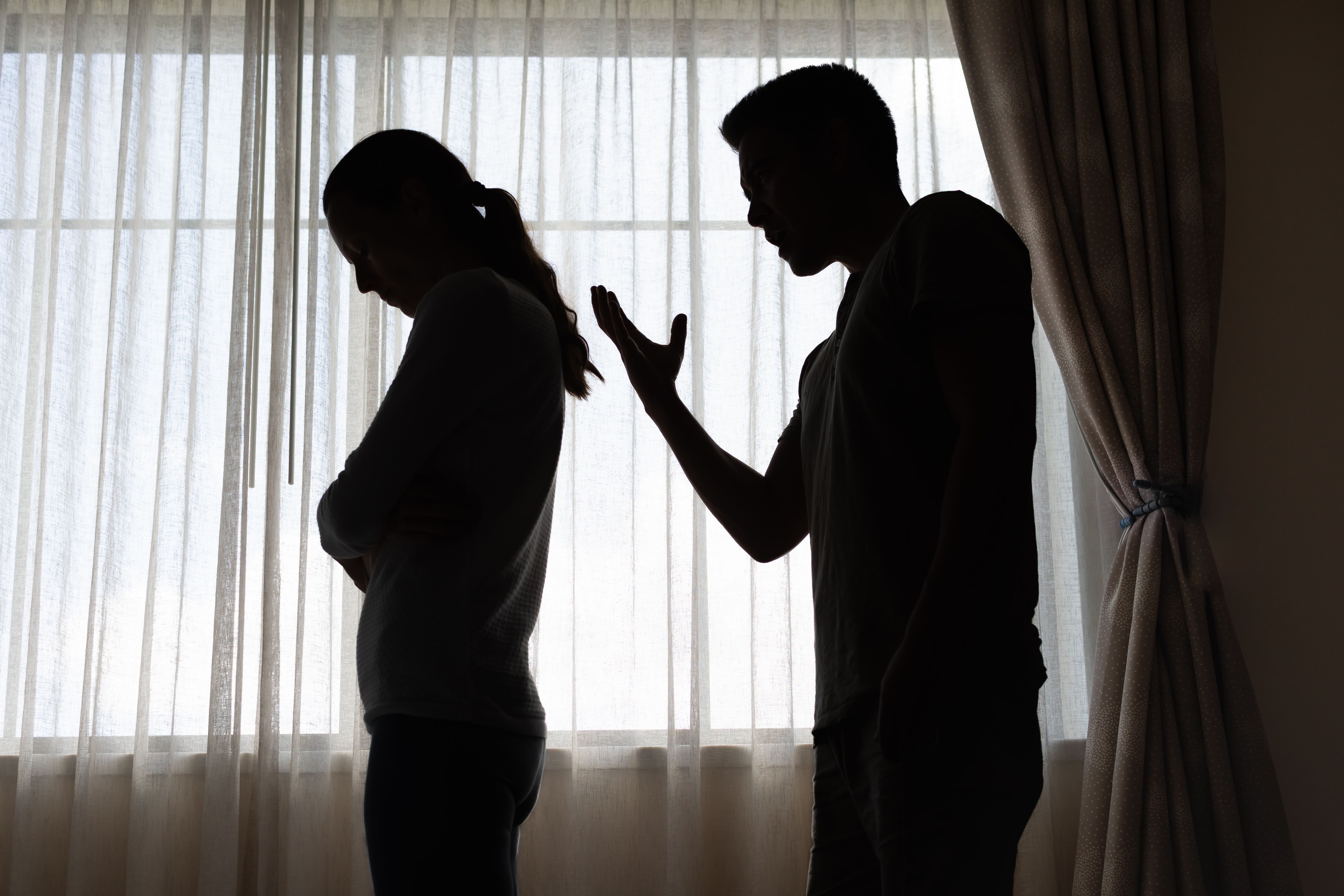 Conheça a Casa da Mulher Brasileira, abrigo que acolhe vítimas de violência