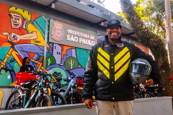 Mais dignidade: Espaço Motoboy transforma a rotina de quem circula por SP