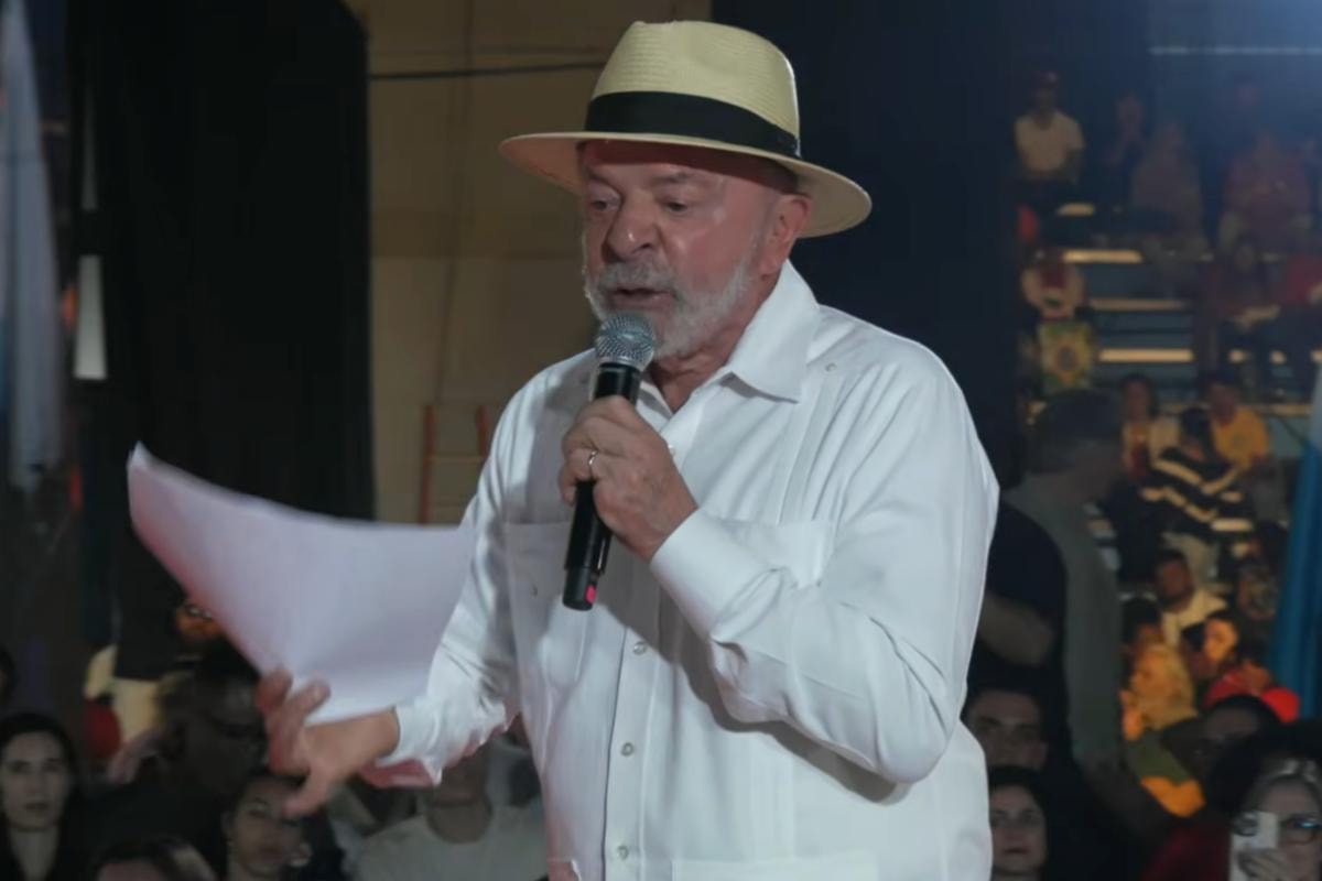 Kassio dá 24h para governo tirar do ar posts que exaltam Lula