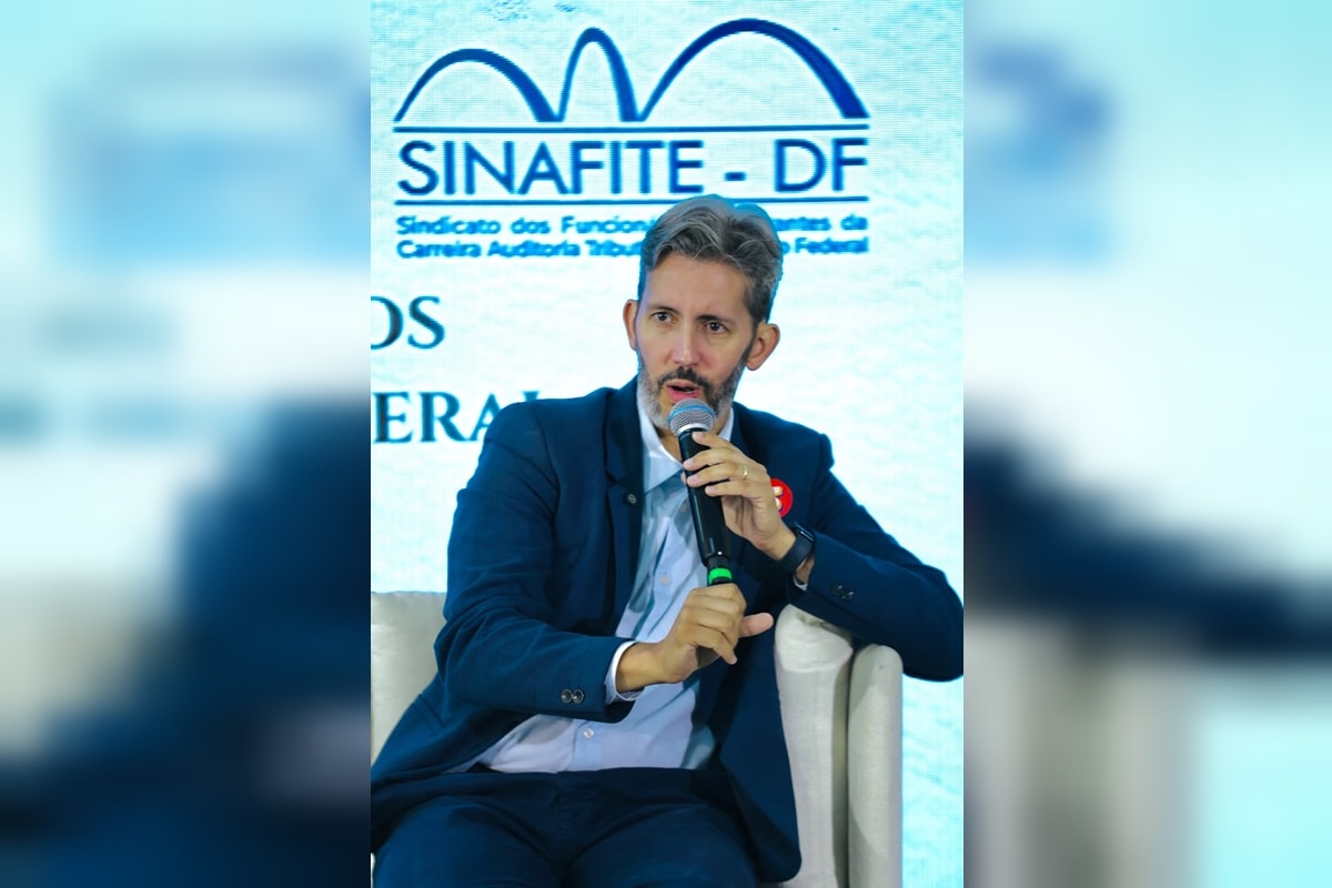 Leandro Grass promete nomear procuradores em assessorias jurídicas do GDF