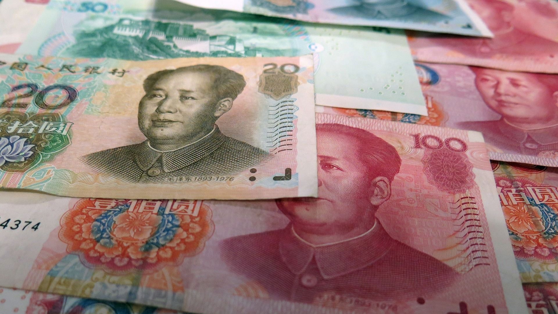 China rebate críticas internacionais e nega depreciação competitiva do yuan