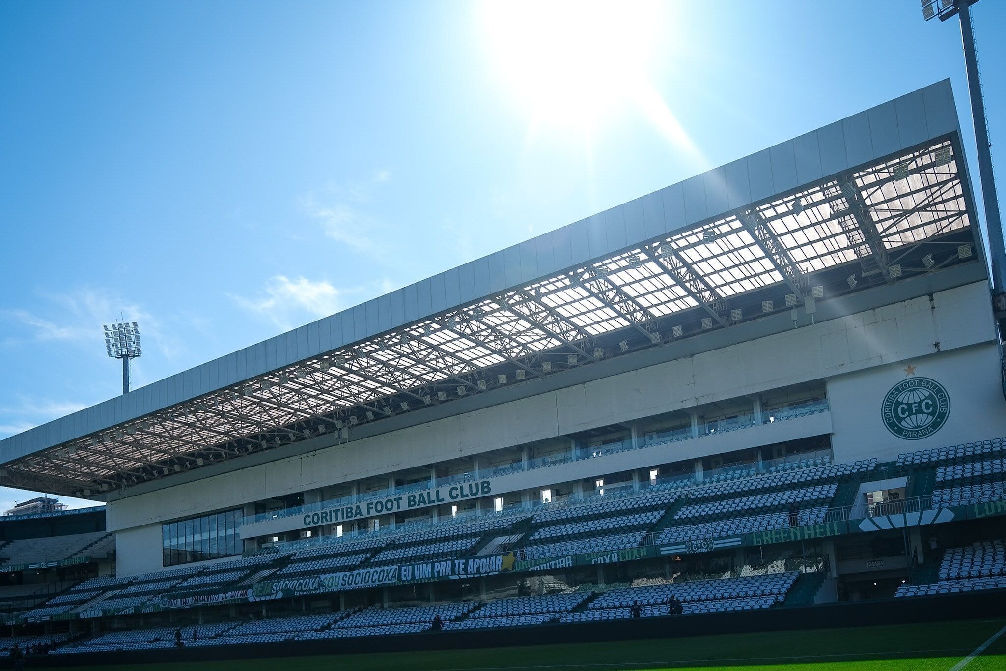 Mulheres no comando: Coritiba x Palmeiras terá marca histórica na Série A