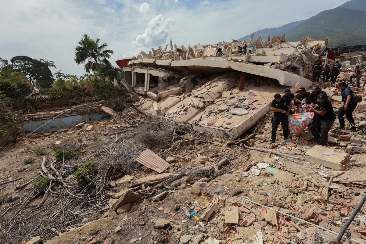 Civis se mobilizam para ajudar vítimas dos terremotos na Venezuela