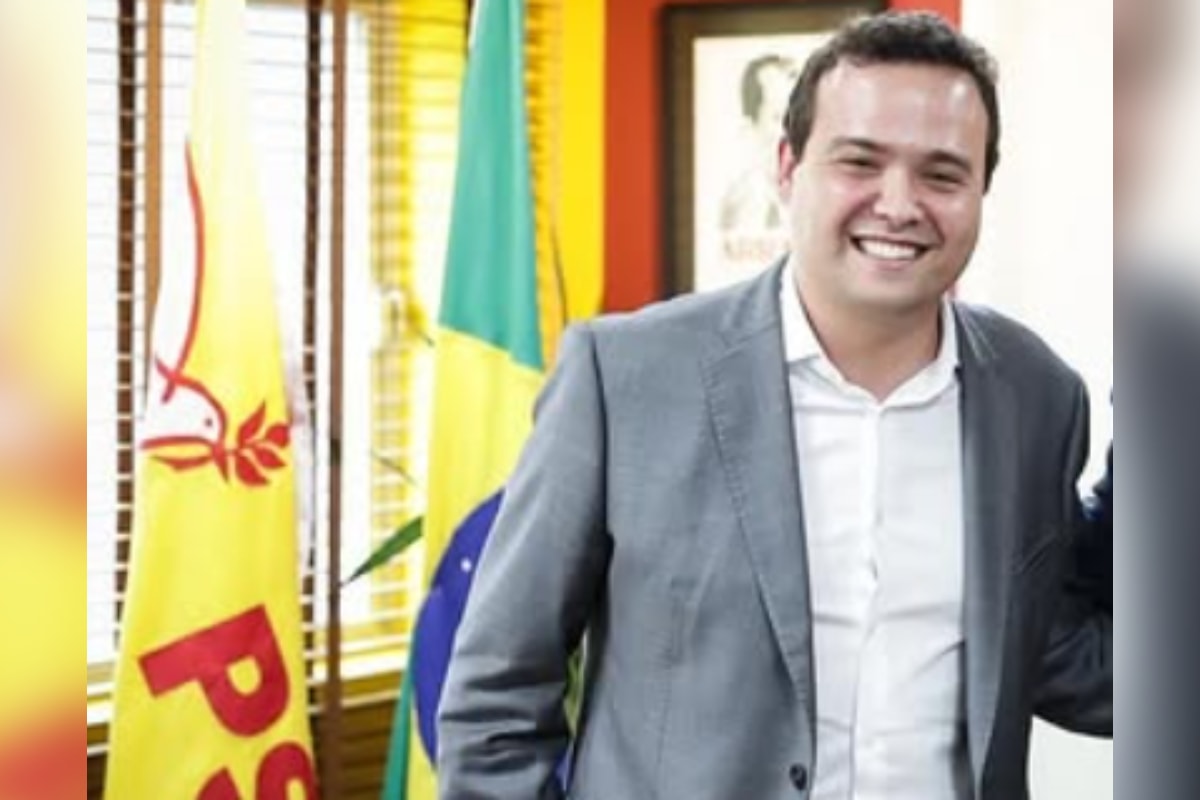 Presidente do PSB indica mãe como suplente e gera atrito com PT em MG