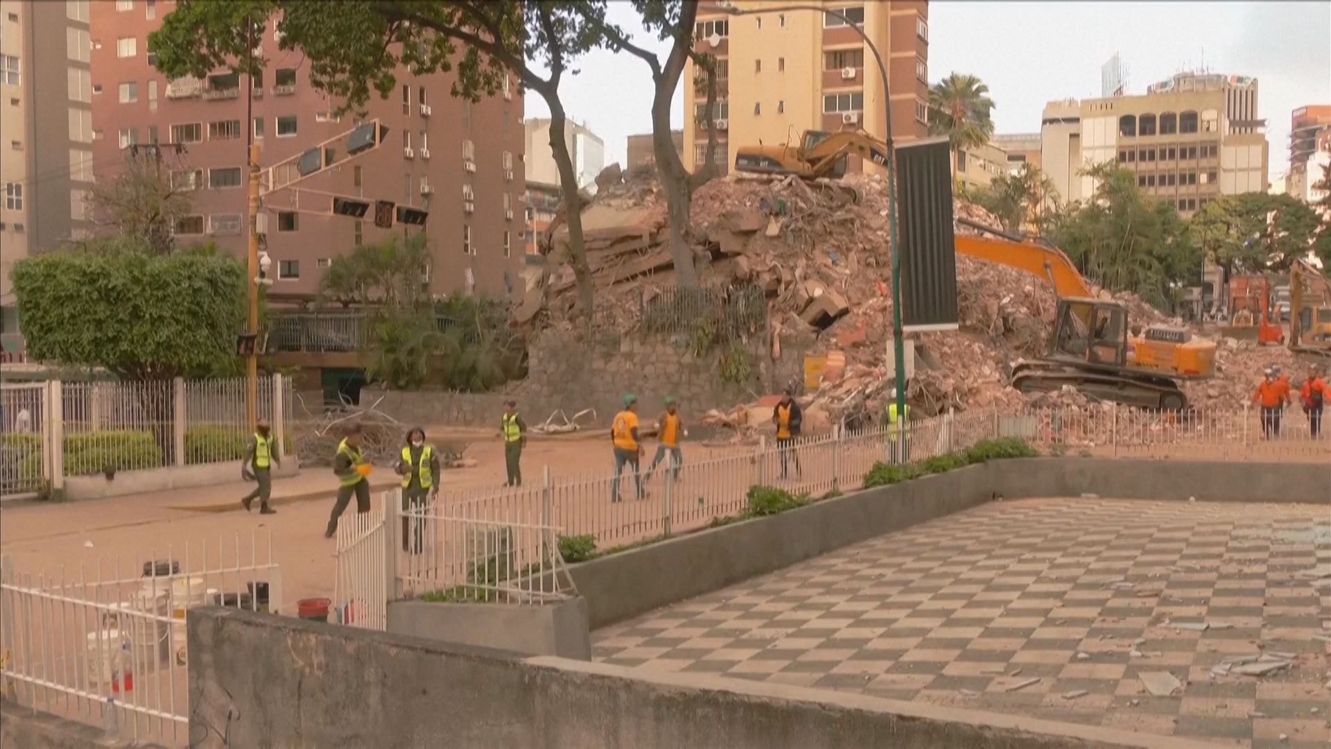 Metrô de Caracas retoma atividades após suspensão devido a terremoto