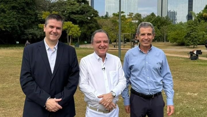 Saúde bucal pode afetar o coração; Kalil e especialistas explicam relação