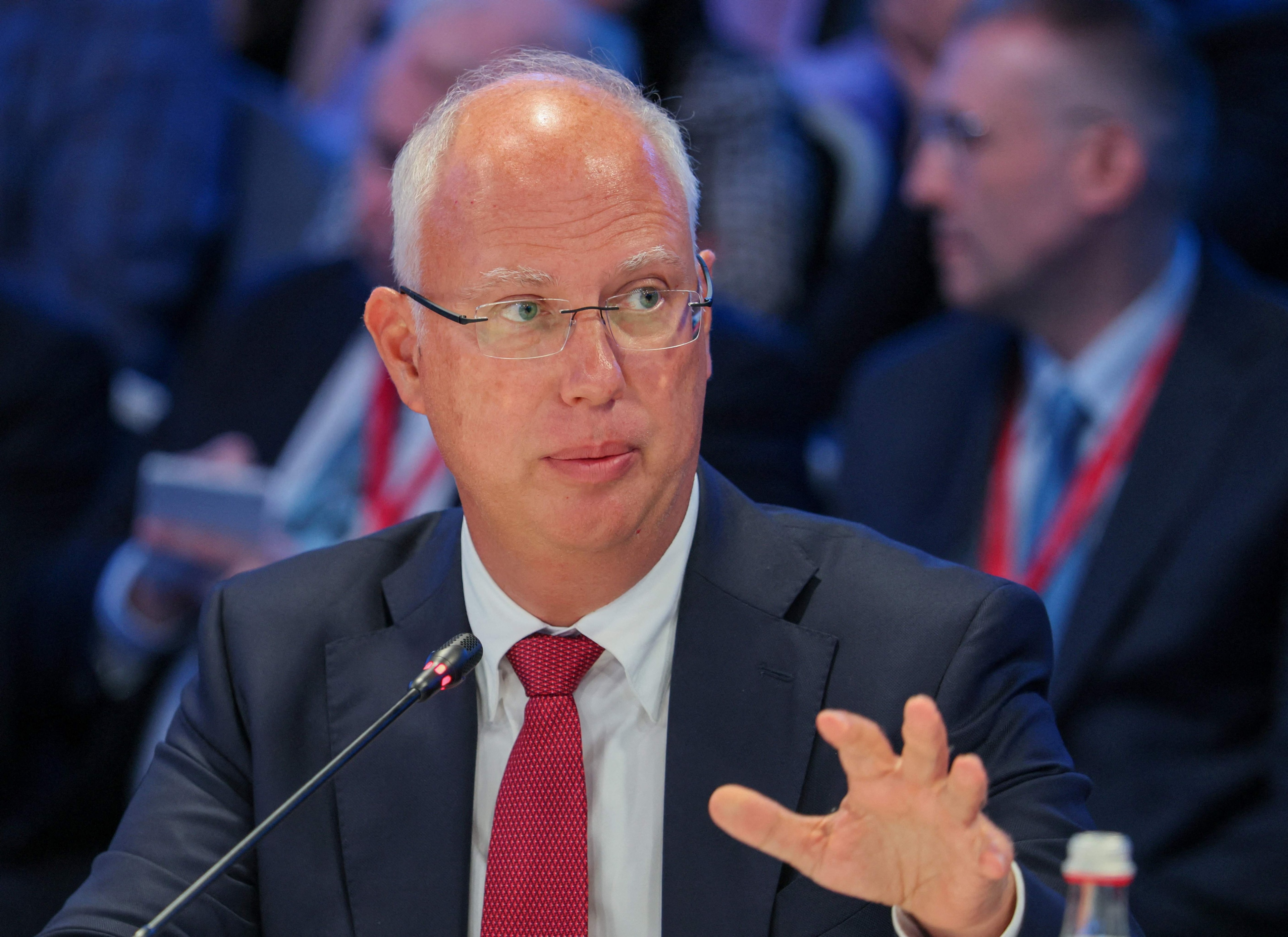 Conversas entre Rússia e EUA sobre energia e economia continuam, diz enviado de Putin