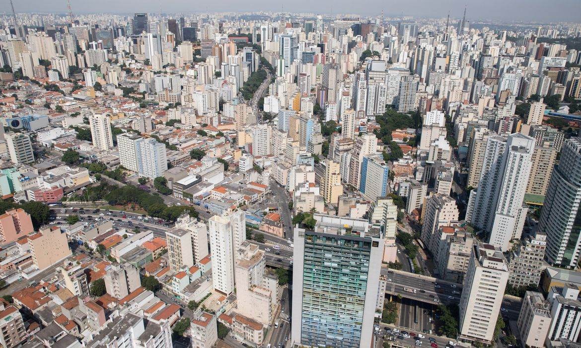Governo de Goiás realiza licitação para estruturação de Fundo Imobiliário