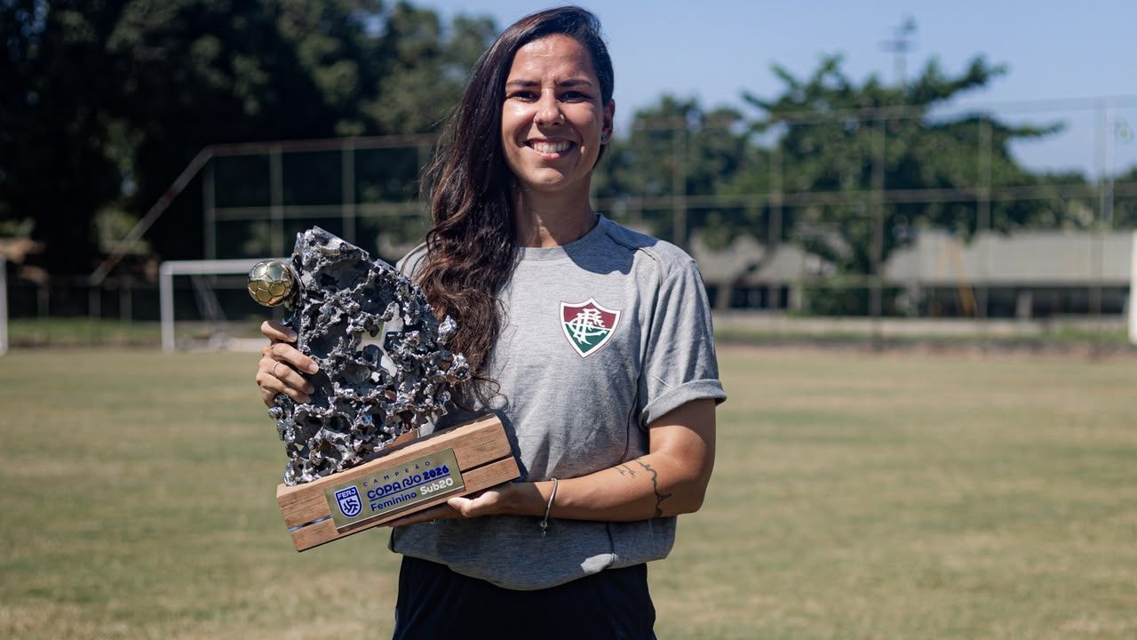 Projeto estimula participação de meninas adolescentes no esporte