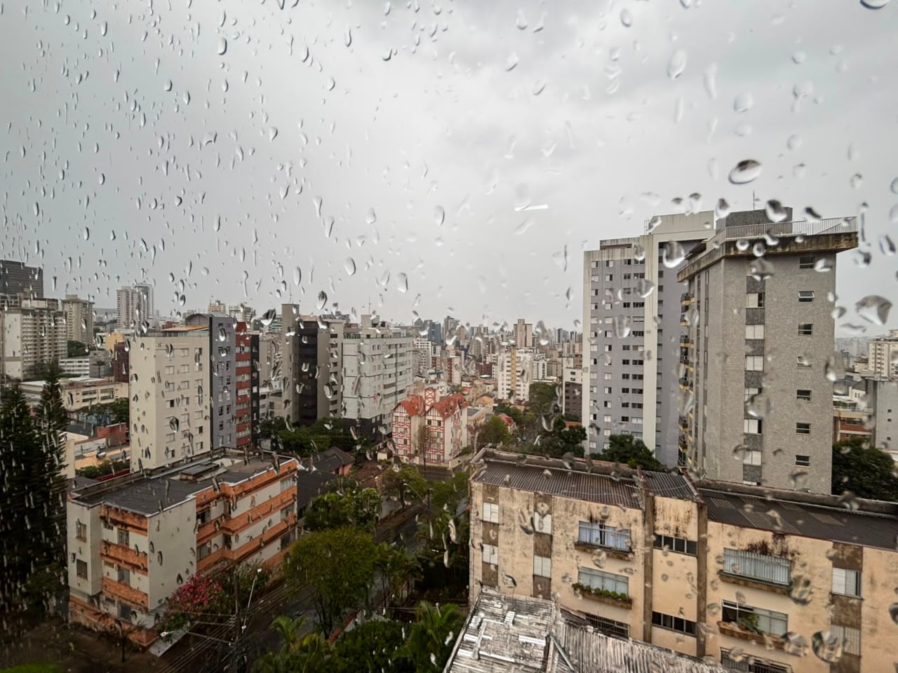 7/9: ato de “Fora Lula” em BH ocorre sob alerta de chuva e ventos fortes