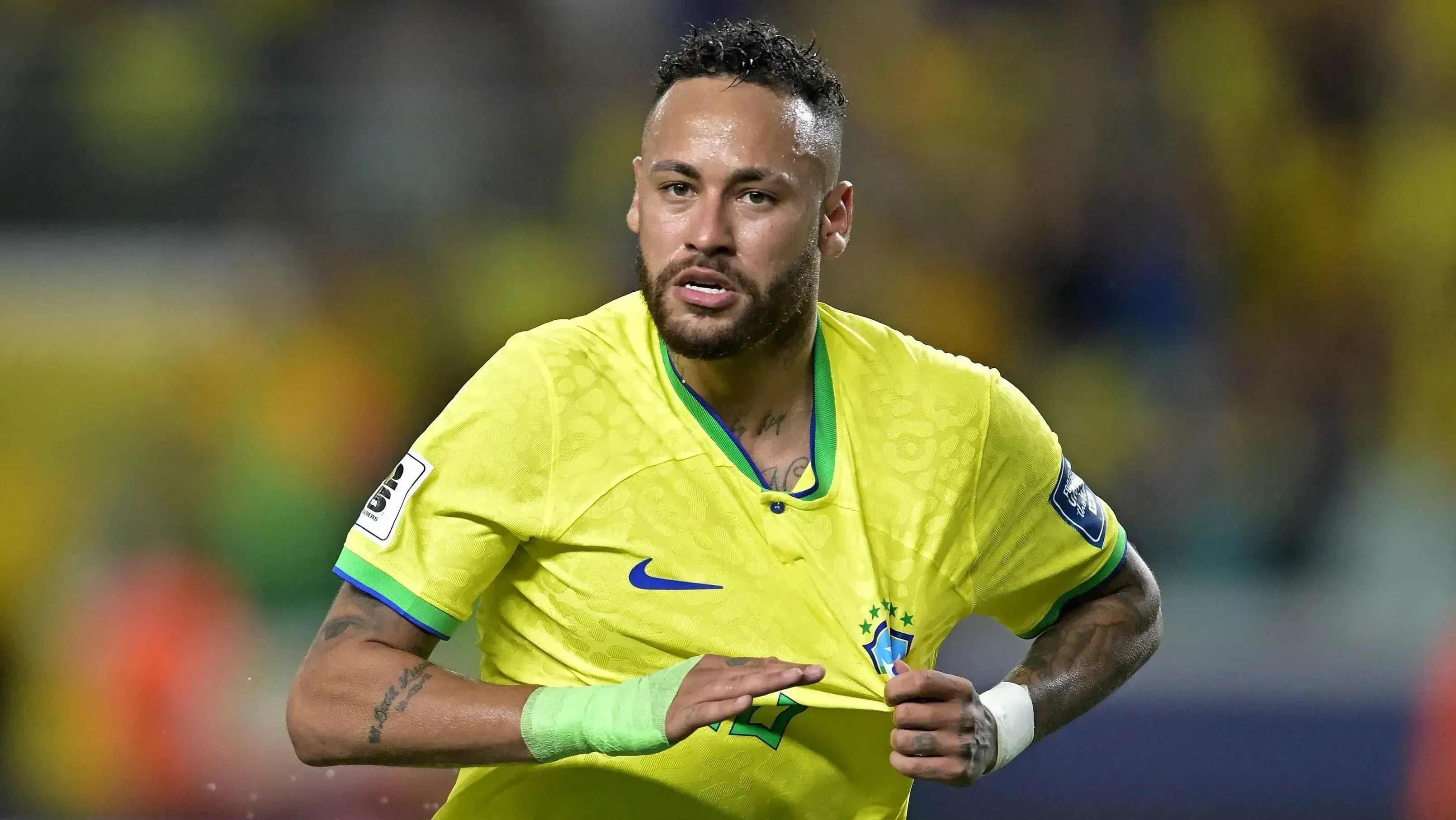 Neymar fora e mais: veja detalhes do Brasil no álbum de figurinhas da Copa