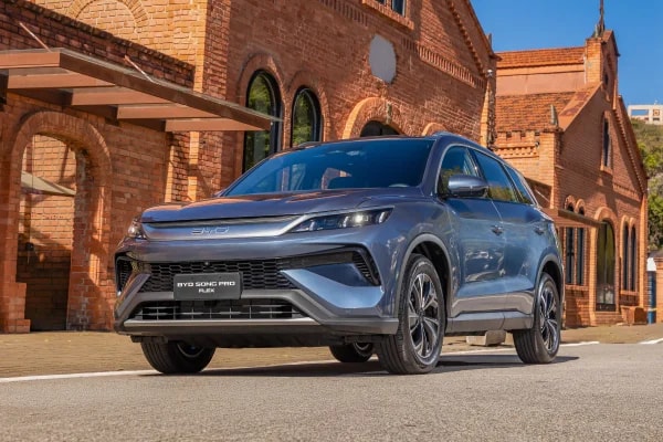 Novo BYD Song Pro agora também é flex e tem o menor consumo do setor