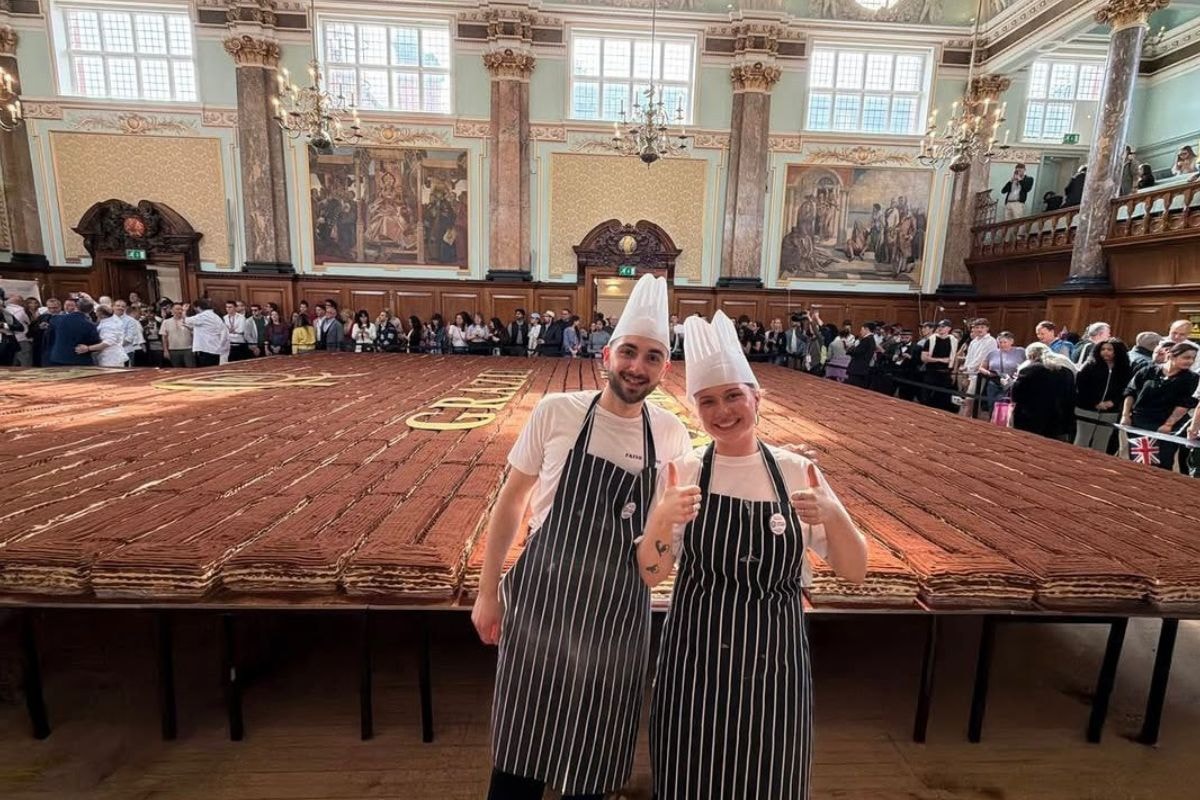 Londres entra para a história com o maior tiramisu do mundo