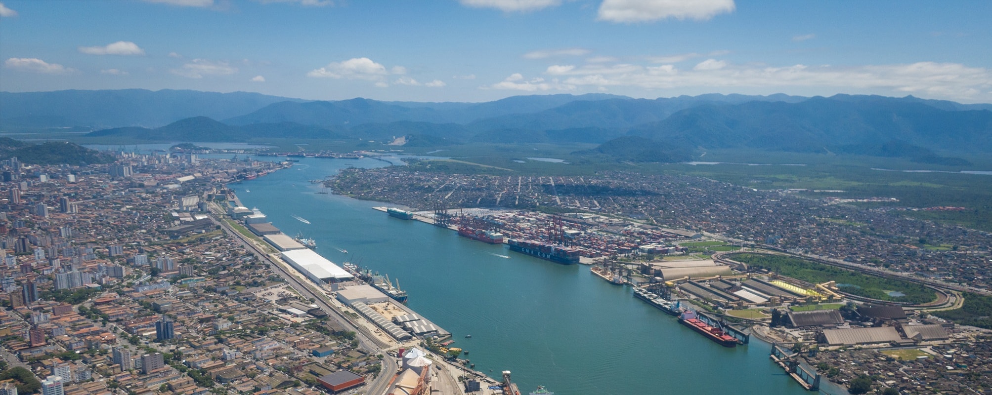 Antaq manda ajustar área de licitação de pátio no porto de Santos