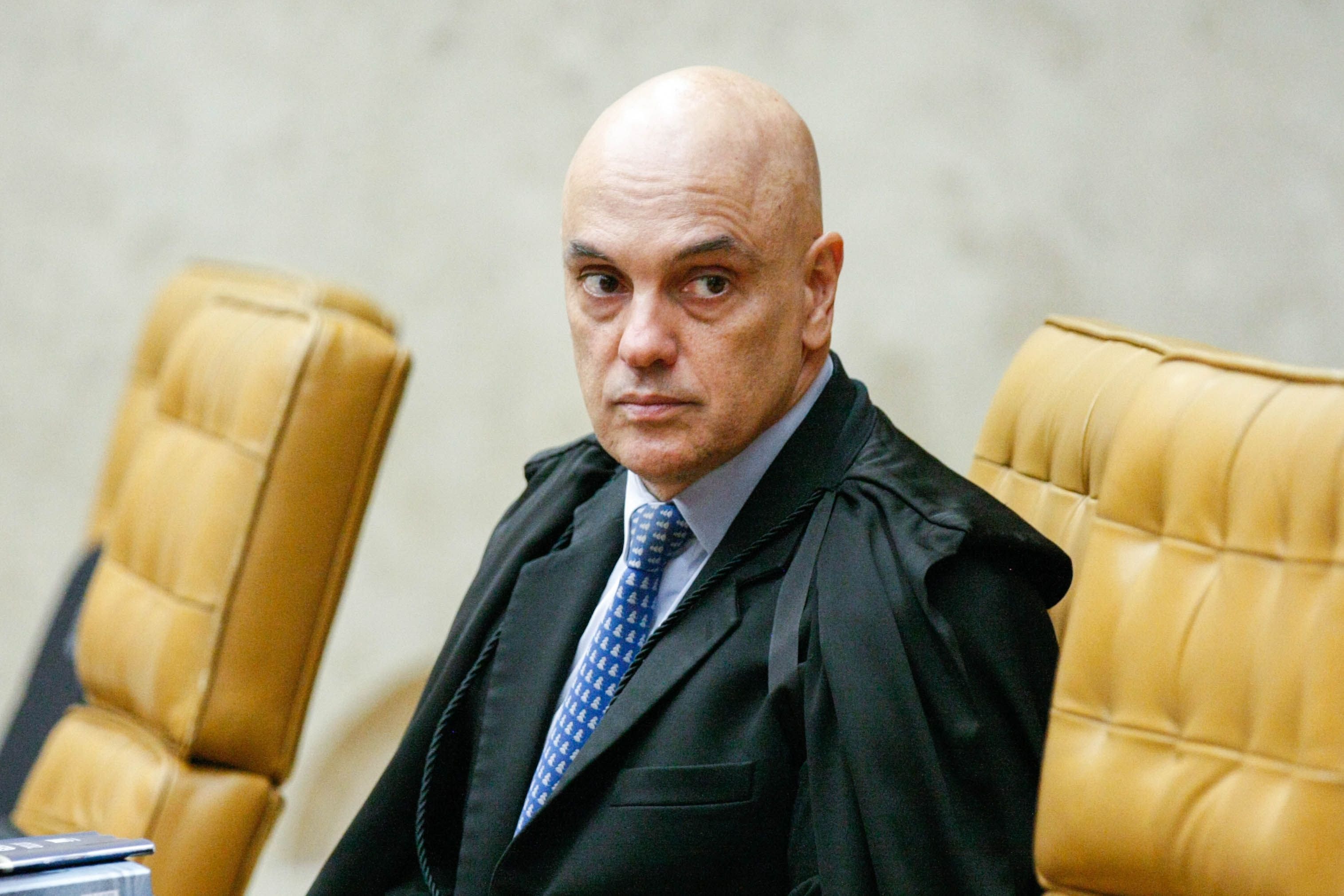Após ofensiva de Kalil, Psol decide apoiar Patrus Ananias ao governo de MG