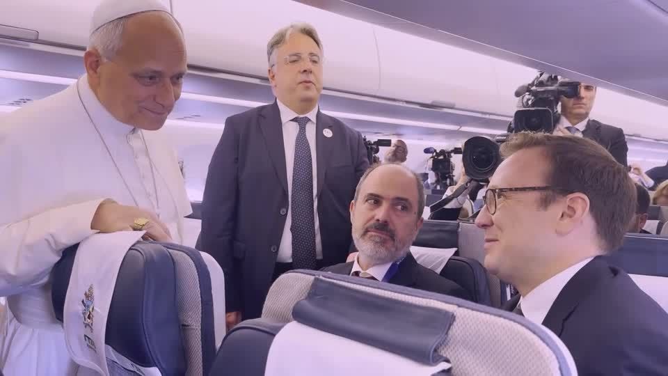 Guerra não é inevitável, diz Papa Leão XIV na França