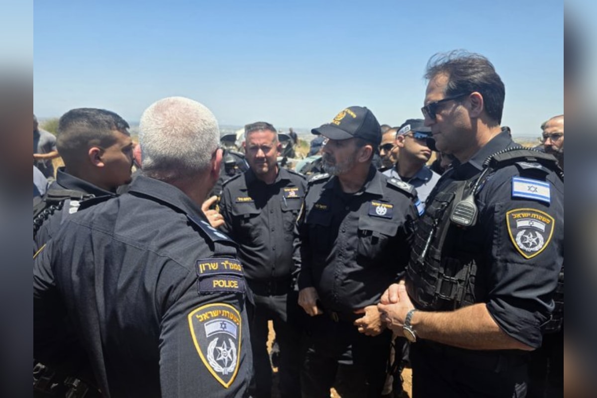 Ataque a tiros em Israel deixa um morto e cinco feridos