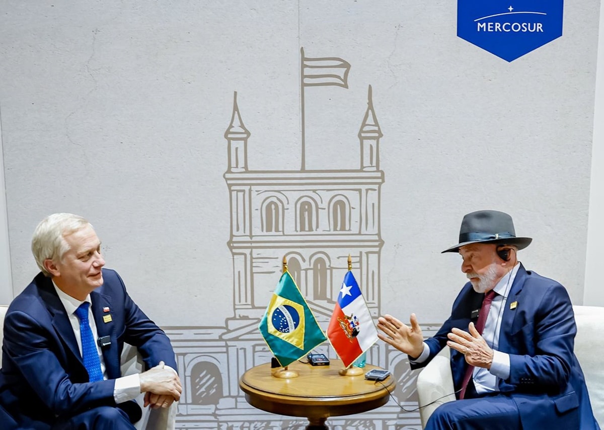 No Paraguai, Lula se reúne com presidentes do Chile e da Bolívia