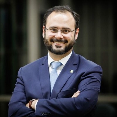 Foco do governo foi crédito e tributação, mas há lição de casa a fazer, diz ministro