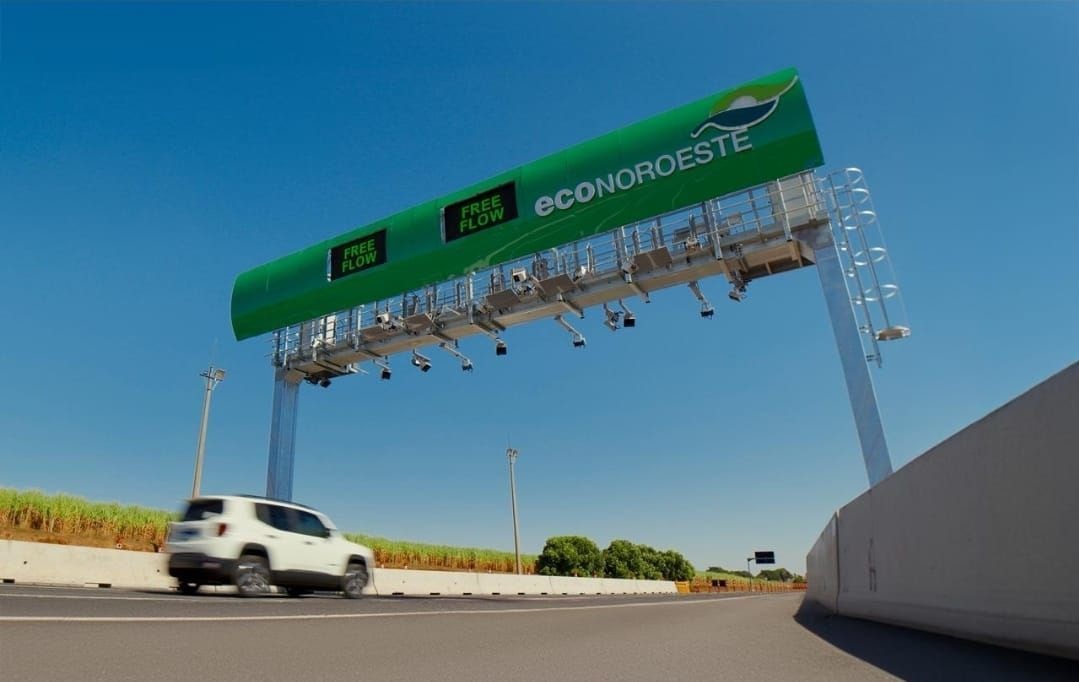 Governo quer integrar free flow à CNH Digital e revisar multas