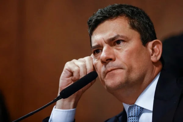 Desembargadora se declara suspeita de apreciar candidatura de Moro