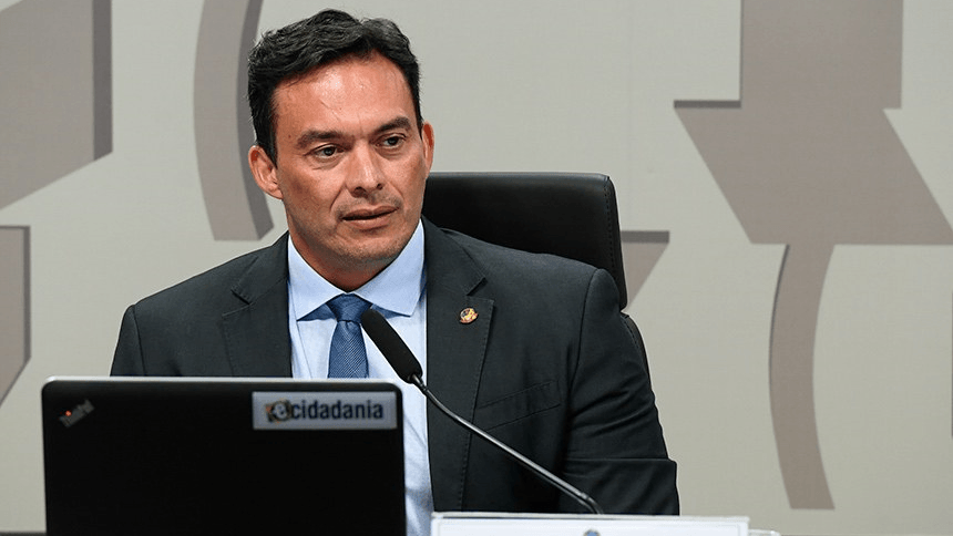Quaest no RN: Lula tem 54% no 1º turno; Flávio Bolsonaro, 20%