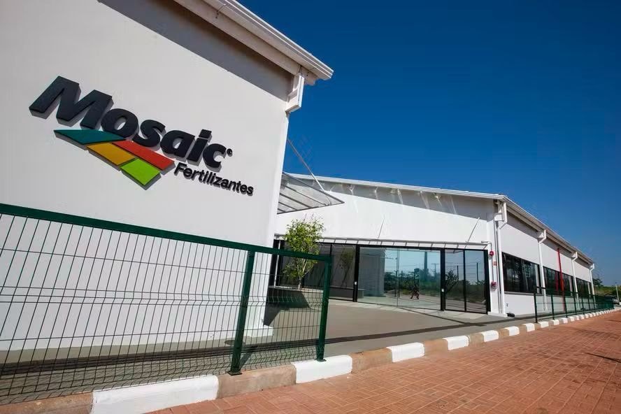 Mosaic estima redução de 30% na aplicação de fosfatados no Brasil