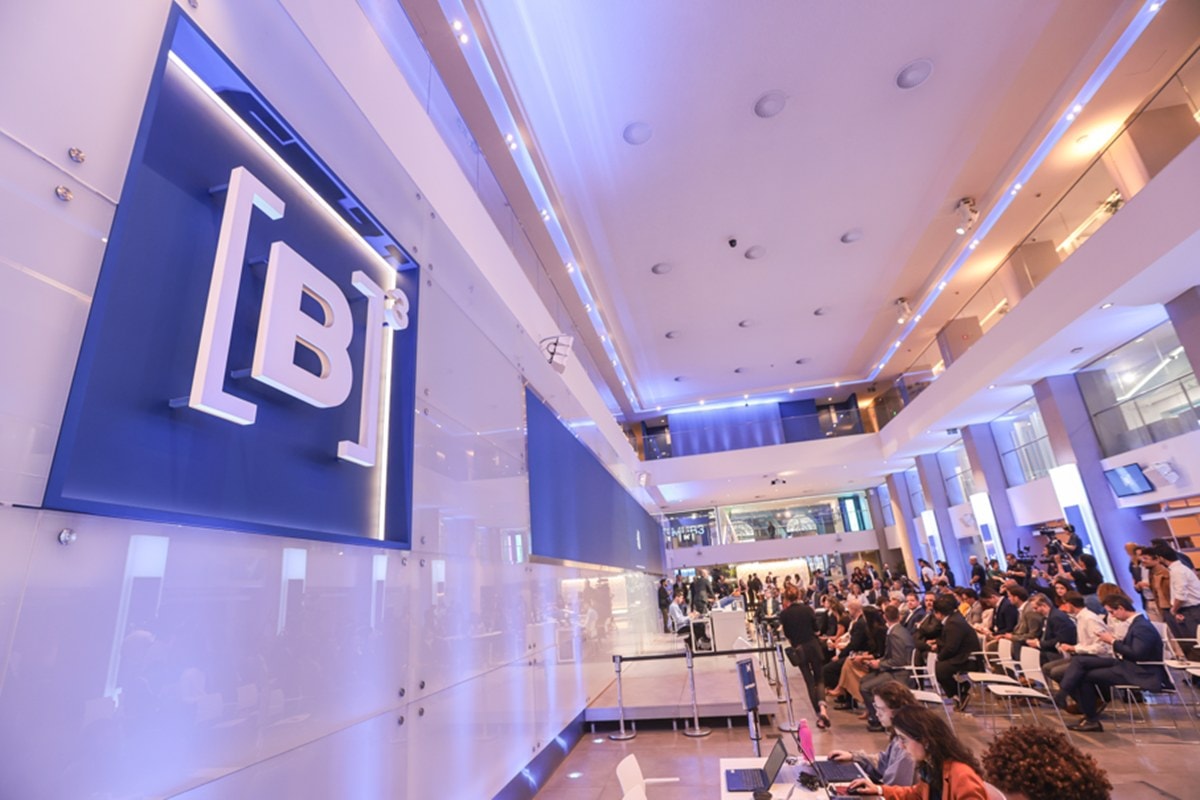 Bolsa atrasa abertura do pregão desta sexta-feira por falha técnica