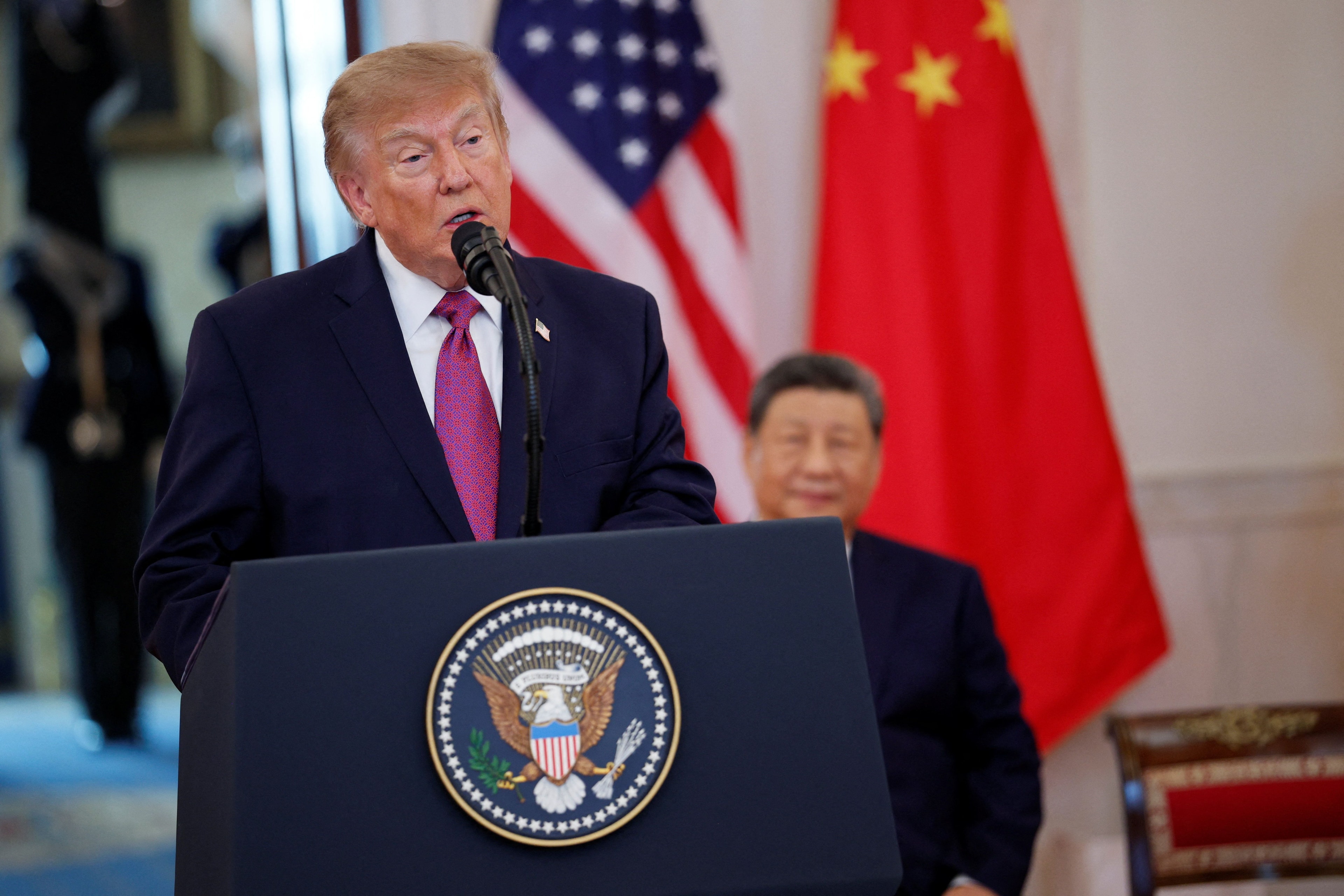 Trump diz que EUA e China fizeram progressos e continuarão negociações