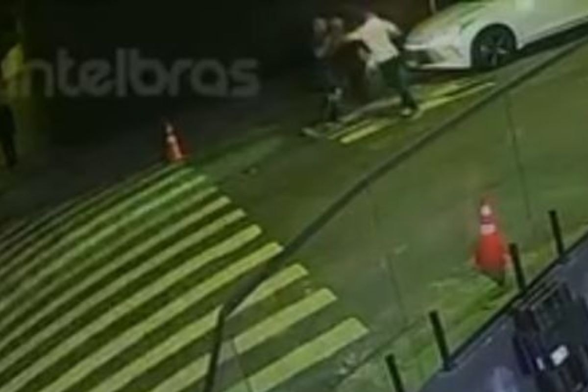 Passageiro esfaqueado por motorista de app é sepultado em SP