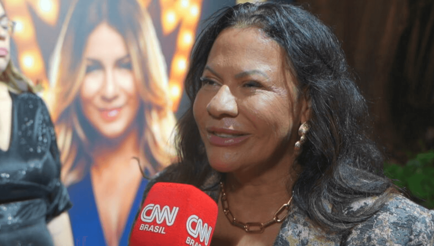 “Que Marília Mendonça seja exemplo para mulheres”, diz irmão da cantora