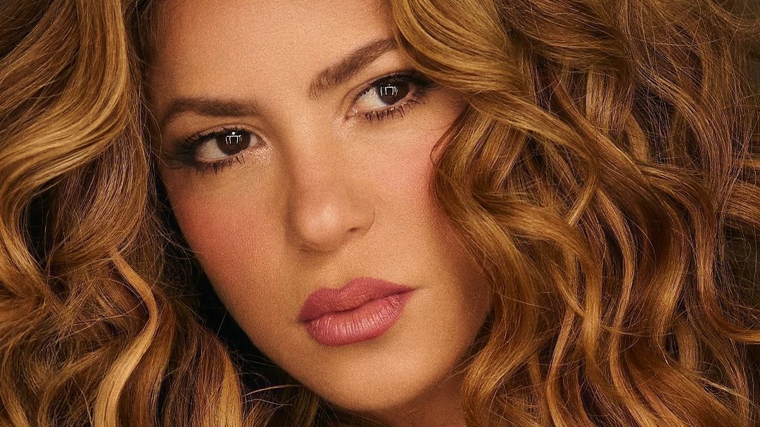 Por que Shakira fala português de maneira tão fluente?