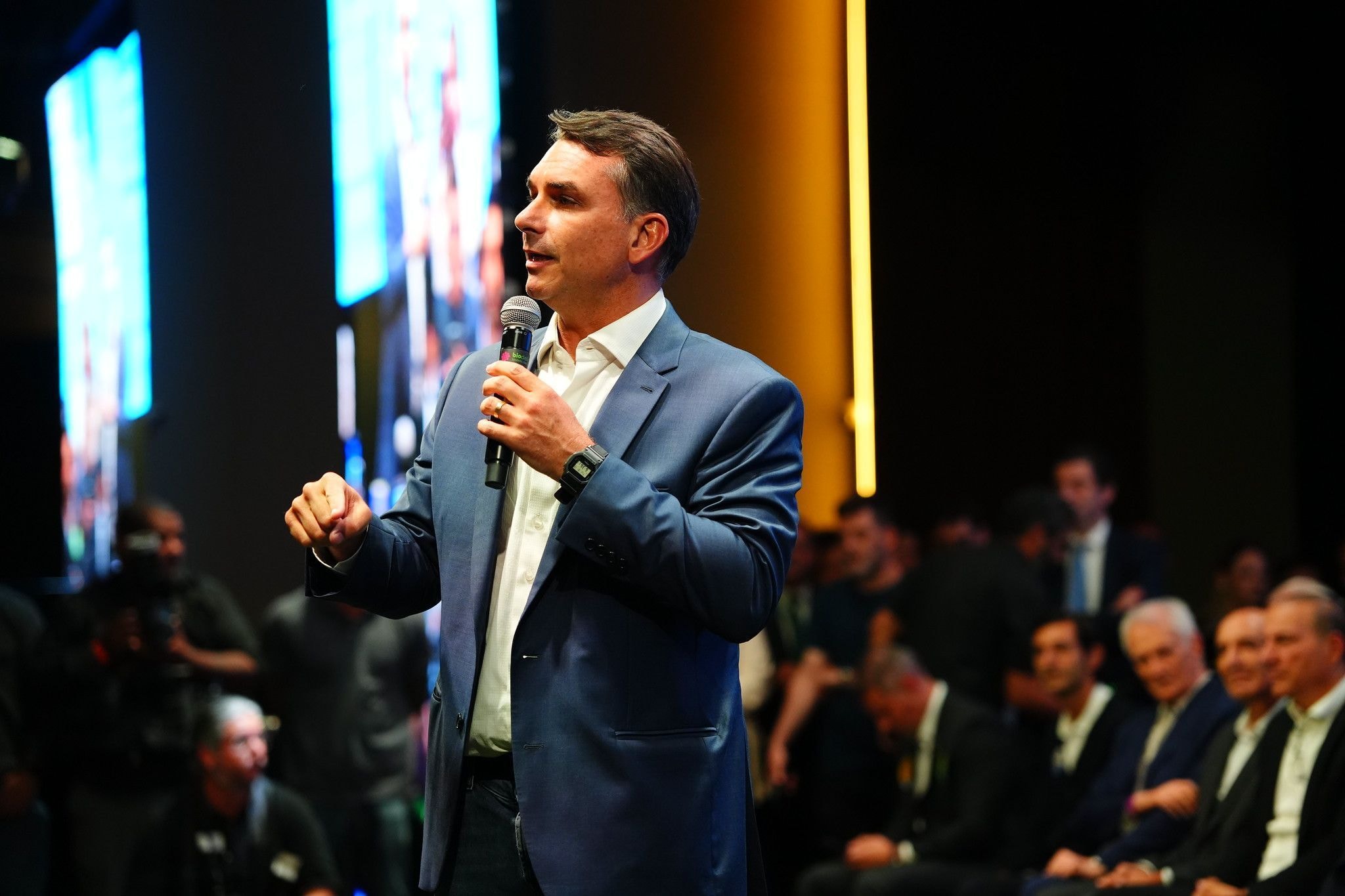Moro diz que “Flávio deixar o país é compreensível”