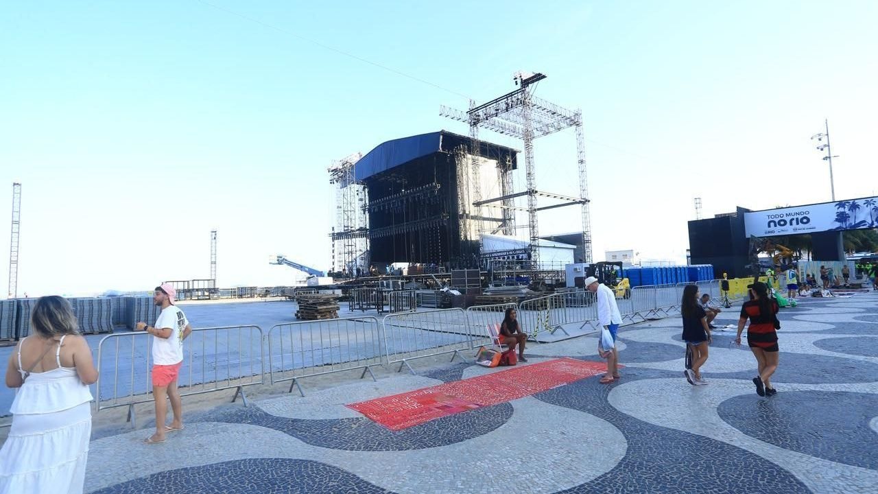 Shakira pede que fãs indiquem convidados brasileiros para megashow no Rio