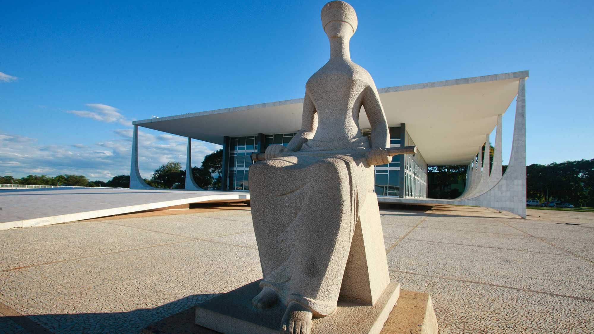 Advogado de Lulinha vai a ministro e chefe da PF e reclama de vazamentos
