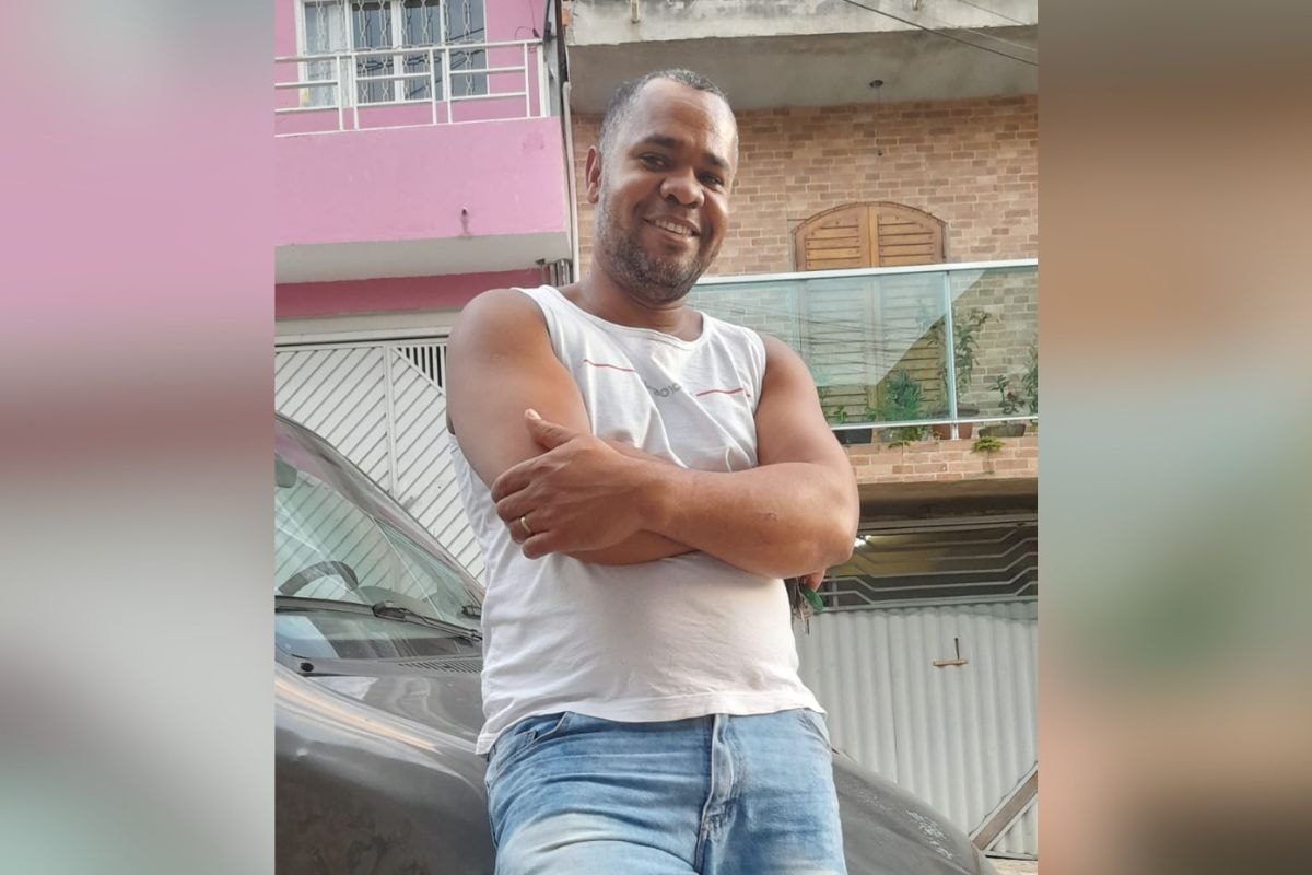 Marido diz à polícia que decepou dedo da mulher após briga por ciúmes