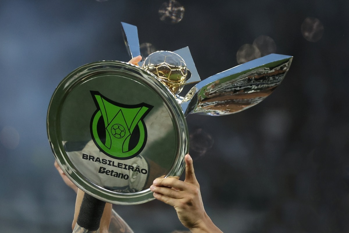 Brasileirão tem últimos jogos antes da parada para a Copa do Mundo