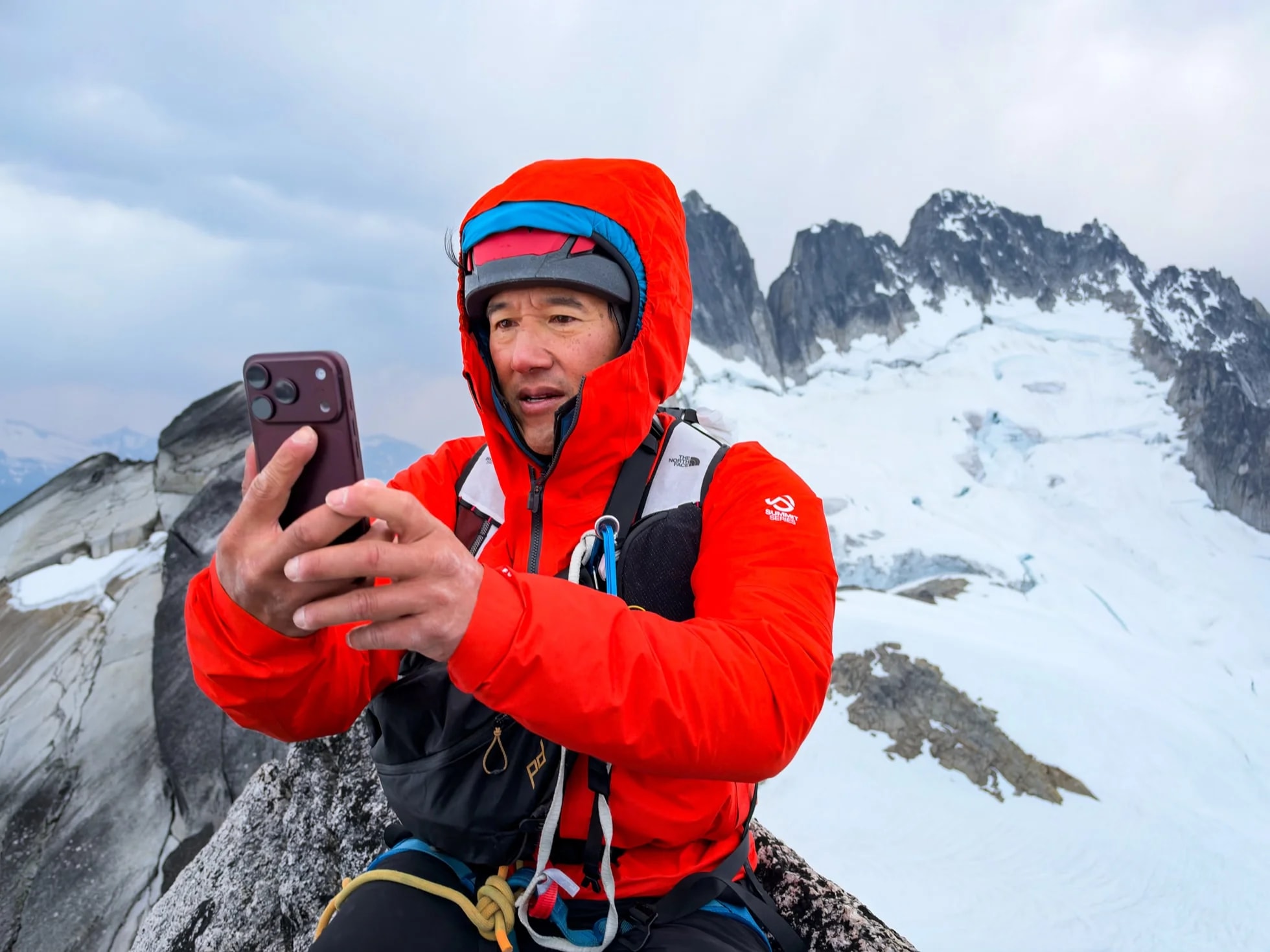 Apple transforma fotos do iPhone 18 Pro em exposição artística