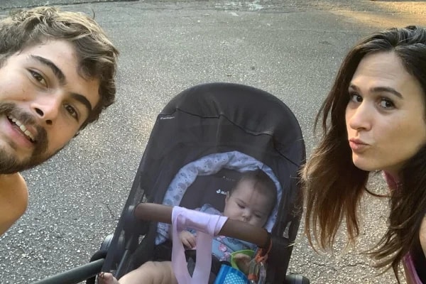 "O mundo é perigoso", diz Raffa Vitti sobre preservar a filha na internet