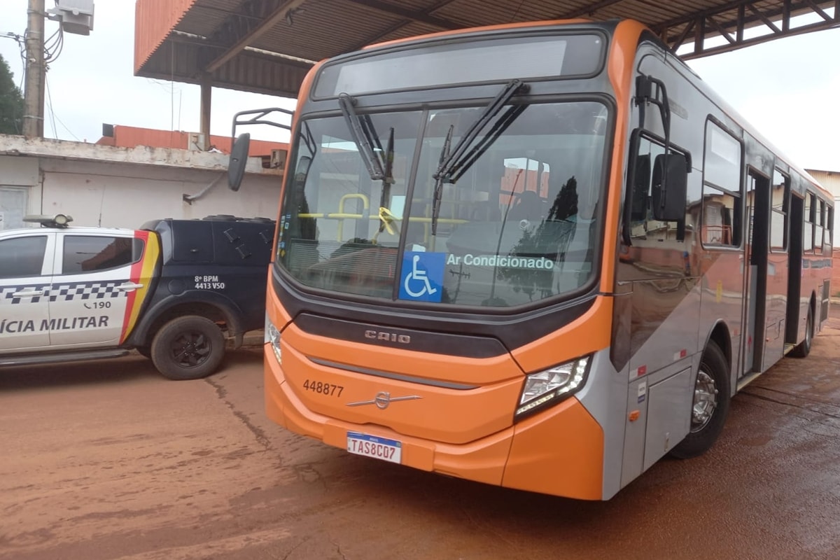 Justiça impede circulação de 90 ônibus da Marechal; usuários são afetados